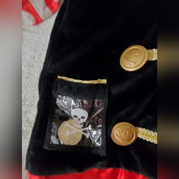 PIRATE costume Halloween Melissa and Doug skull bones top only age 3-6 - Picture 2 of 10